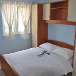 Lunaris Apartamento *