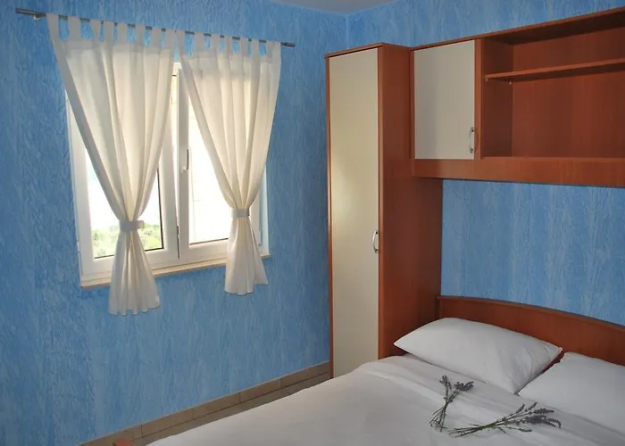 Lunaris מסליניצה